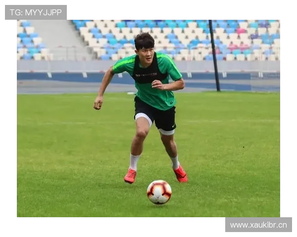 金玟哉：从旅欧新援到豪门主力中卫的跃迁解析